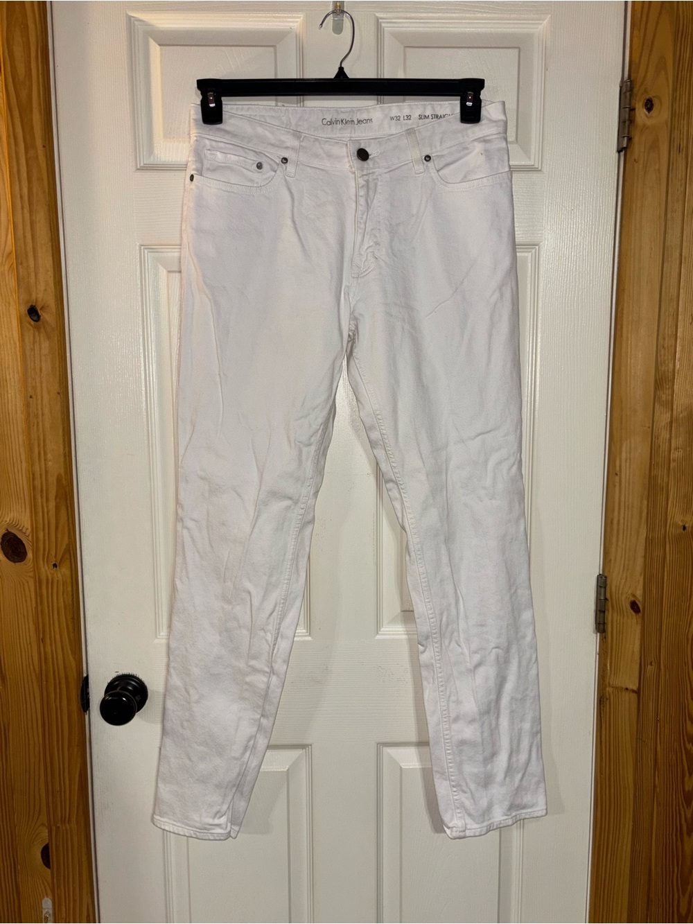 Calvin Klein Jeans Men’s Slim Straight White Jeans
